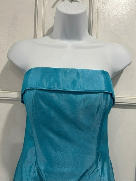 Vintage Jessica McClintock for Gunne Sax Strapless Aqua Iridescent Maxi Gown 5/6