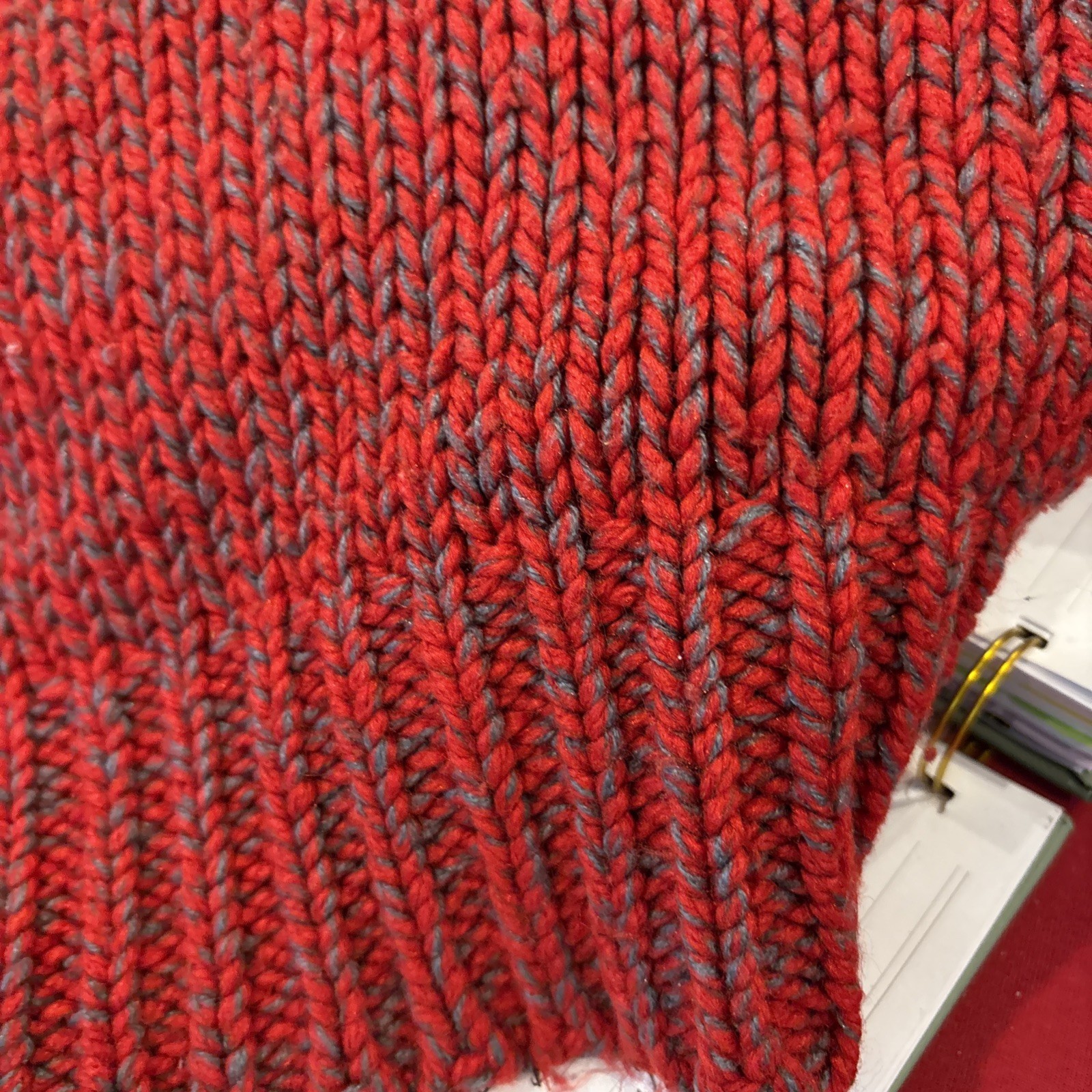 VTG FABE Pullover Sweater Warm Chunky Knit 80&rsquo;s FASHION Red Gray White S / M *