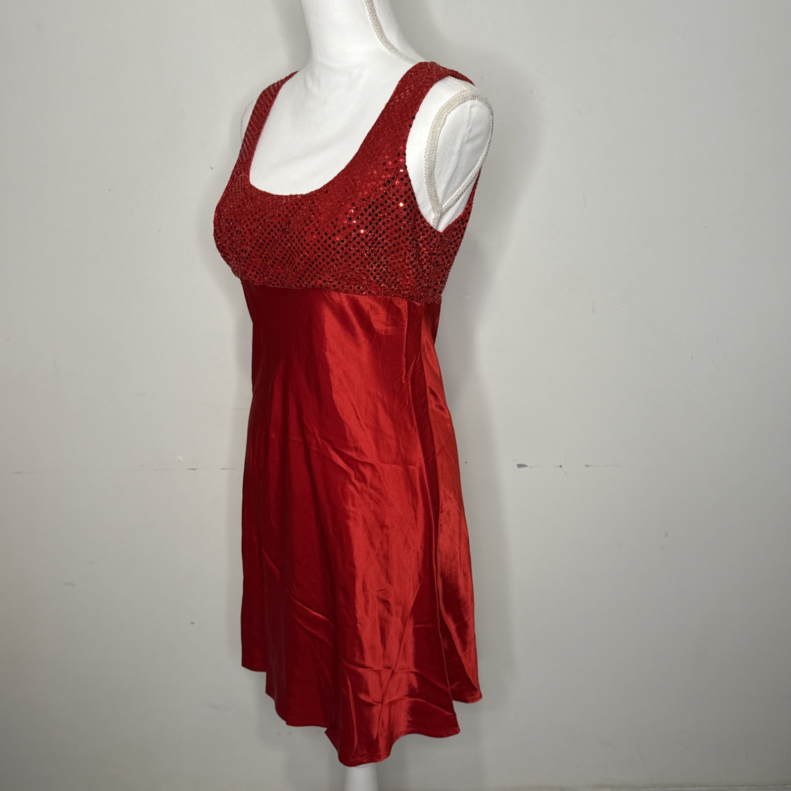 Vintage Steppin’ Out Red Sequin & Liquid Satin Bias Cut Cocktail Dress 11/12