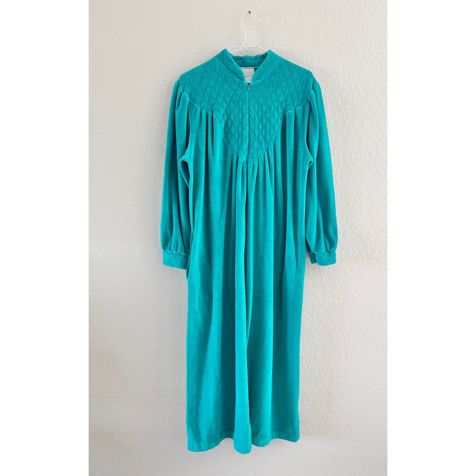 Cachet Robe Womens Medium Teal Vintage Quilted Velour Long Sleeve Housecoat Zip