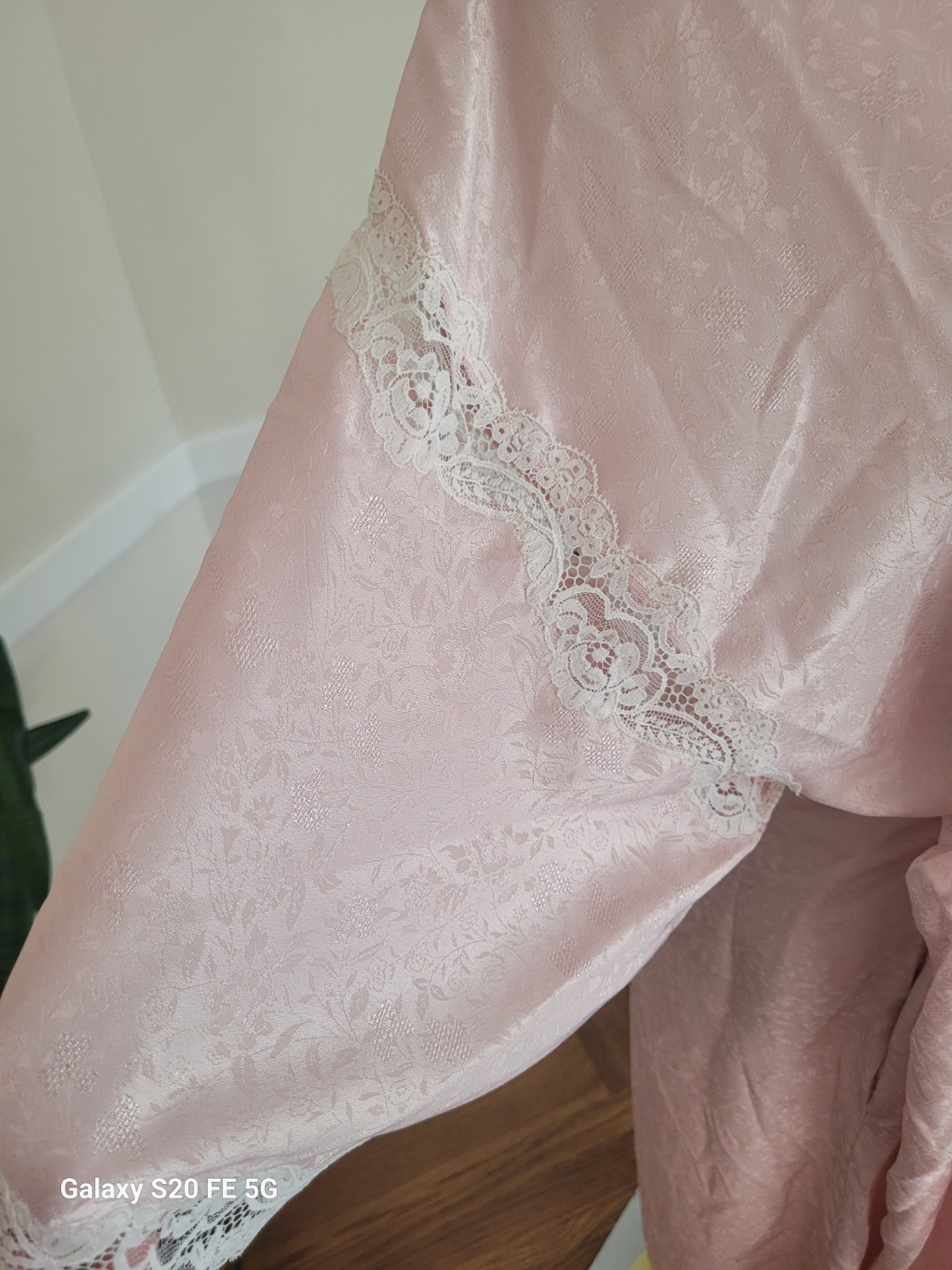 vtg 1980s NWT Christian Dior Pink Satin Feel Jacquard Robe with Lace Details