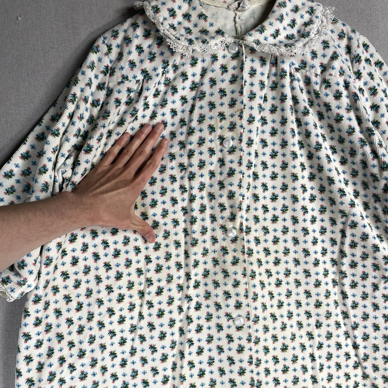 VINTAGE 50s Janet Lynn House Dress Womens Size Small Floral Corduroy Cotton