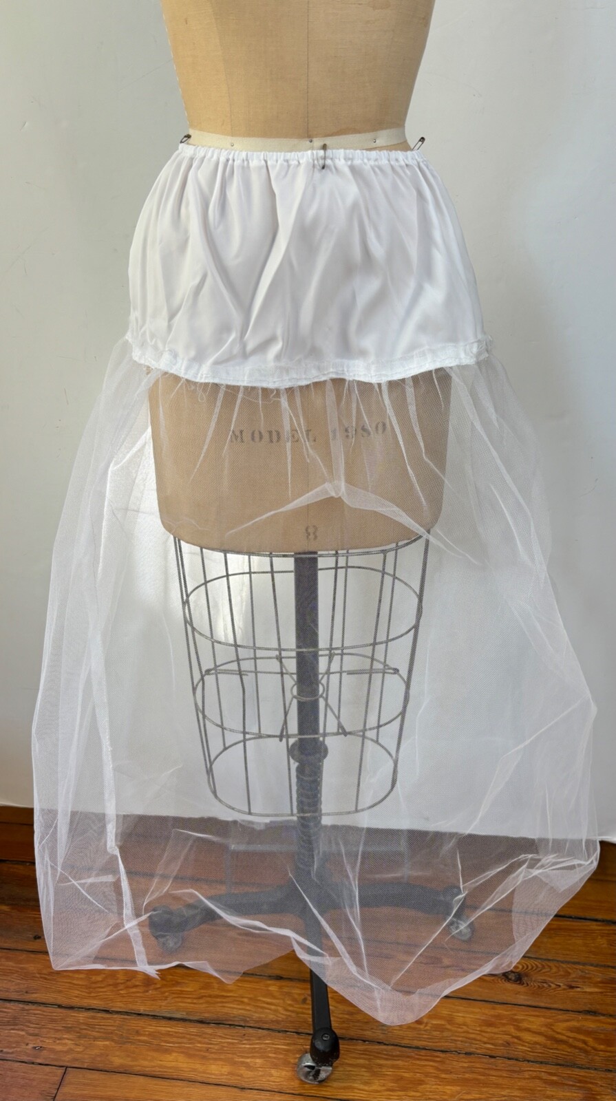 VTG 80s WHITE POLKA DOT TULLE RUFFLE BOW COQUETTE WHITE GOWN PRINCESS DRESS*XS/S