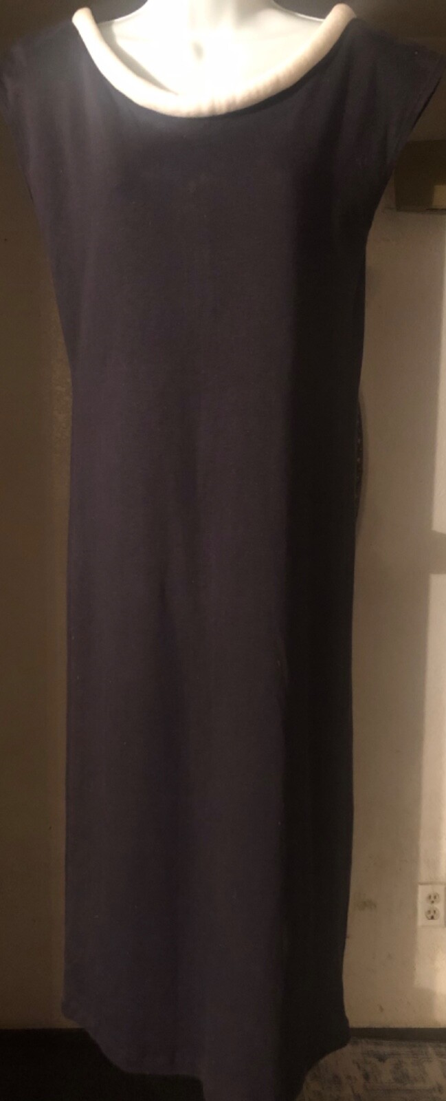 Vintage 1983 Marilyn Monroe brand black sheath dress Size 9/10 100% cotton