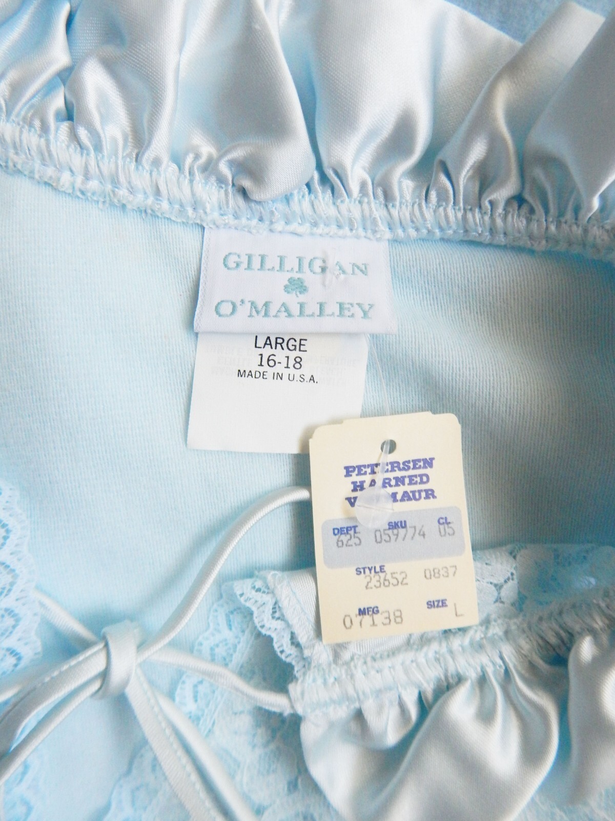 Vintage Gilligan O’Malley Blue Long NightGown with Ruffled Lace USA Size L16/18