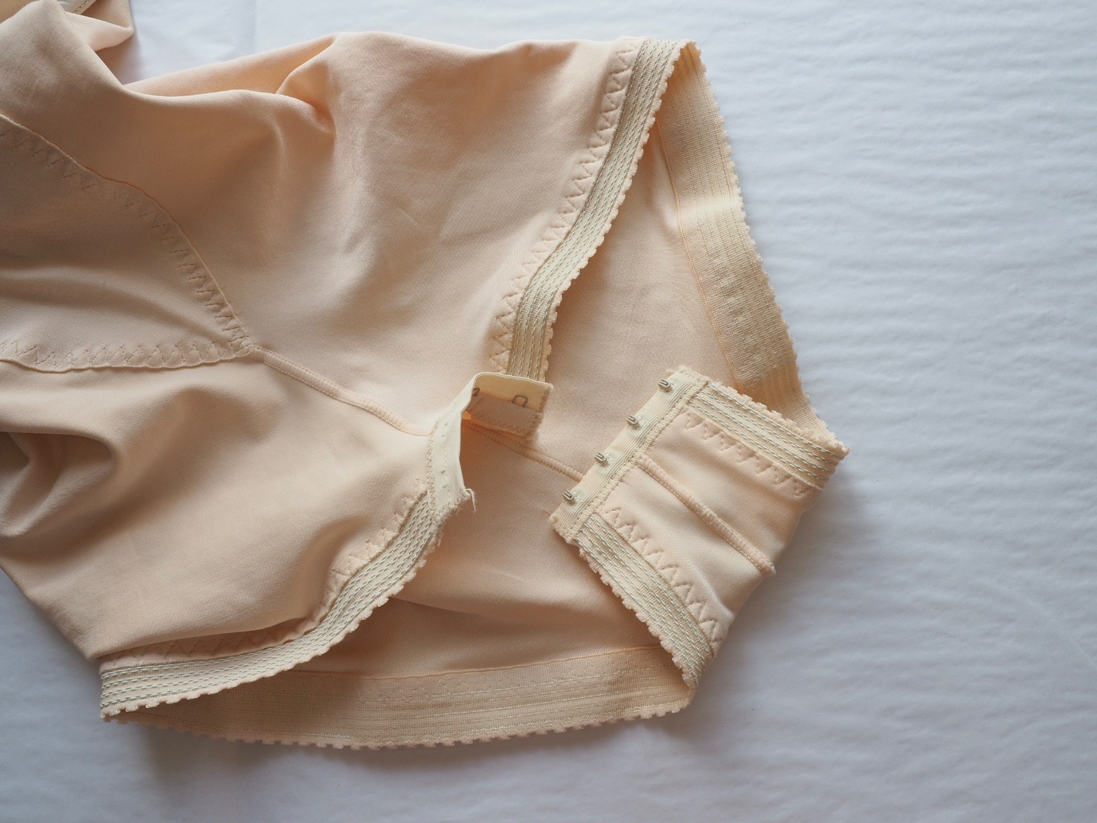 60s Vintage Goddess Corselette 38DD Underwire Bodysuit One Piece Shaper ILGWU