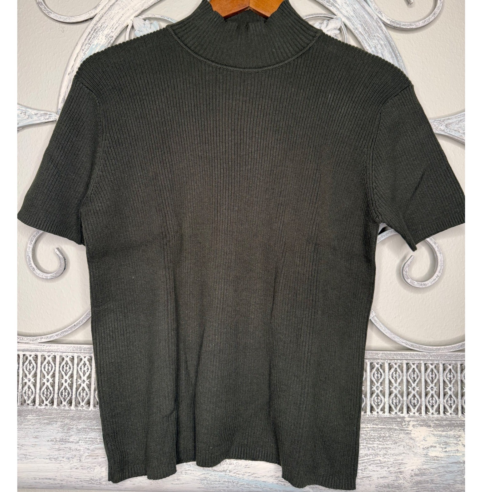 Jones New York Sport Vintage 90s Mock Neck Ribbed Knit Top Olive Green Large