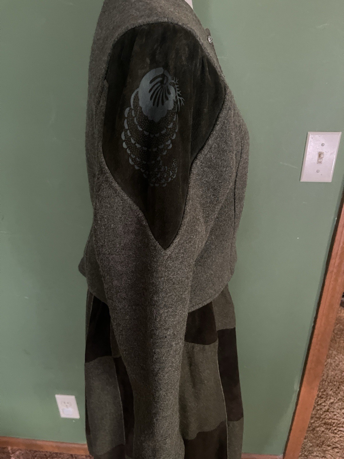 Vintage Austrian Wool Jacket Skirt 2 Piece By Geiger Tyrol Green/Black Size 40