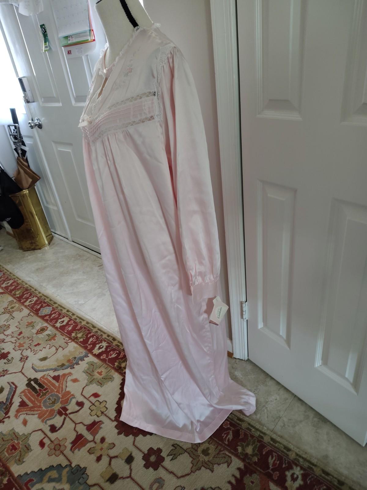 VTG Barbizon Lacy Cuddleskin Women&rsquo;s Soft Pink Long Sleeve Granny Nightgown XL