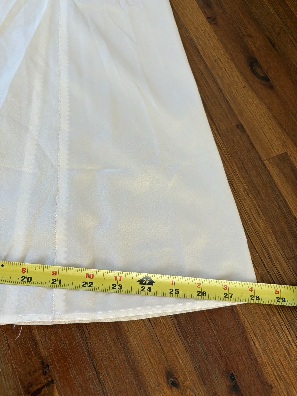 Vintage 1940’s Nylon Blend Negligee Off White Lingerie Slip Medium