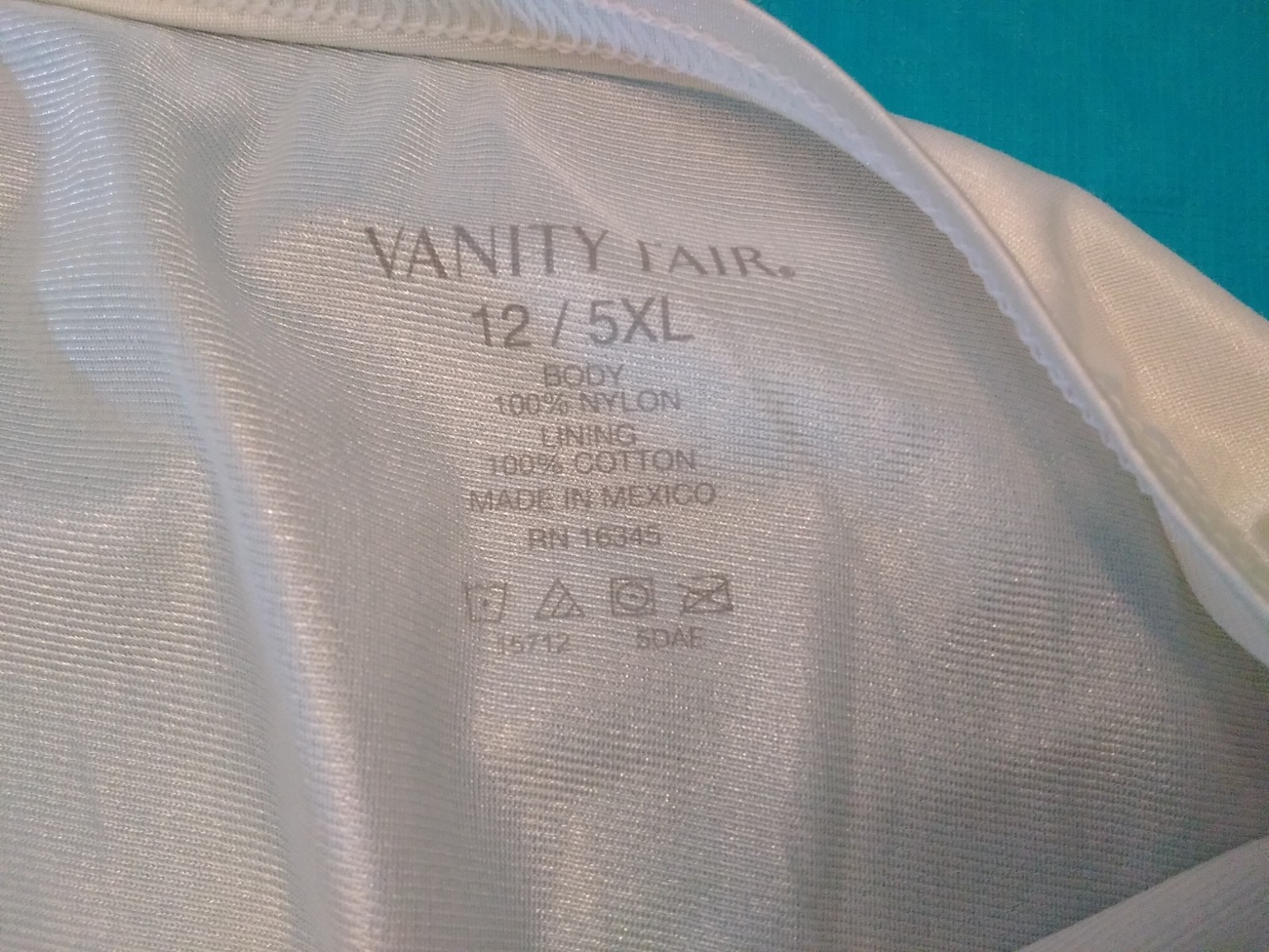 Panties VANITY FAIR Ivory Silky Nylon Granny Panties SZ 12 5XL