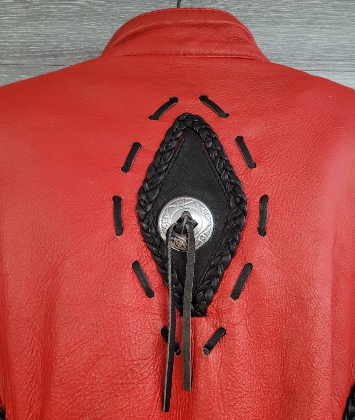 WOMENS VINTAGE LEATHER MOTORCYCLE JACKET UNIK RED FRINGE LACE UP WESTERN LARGE