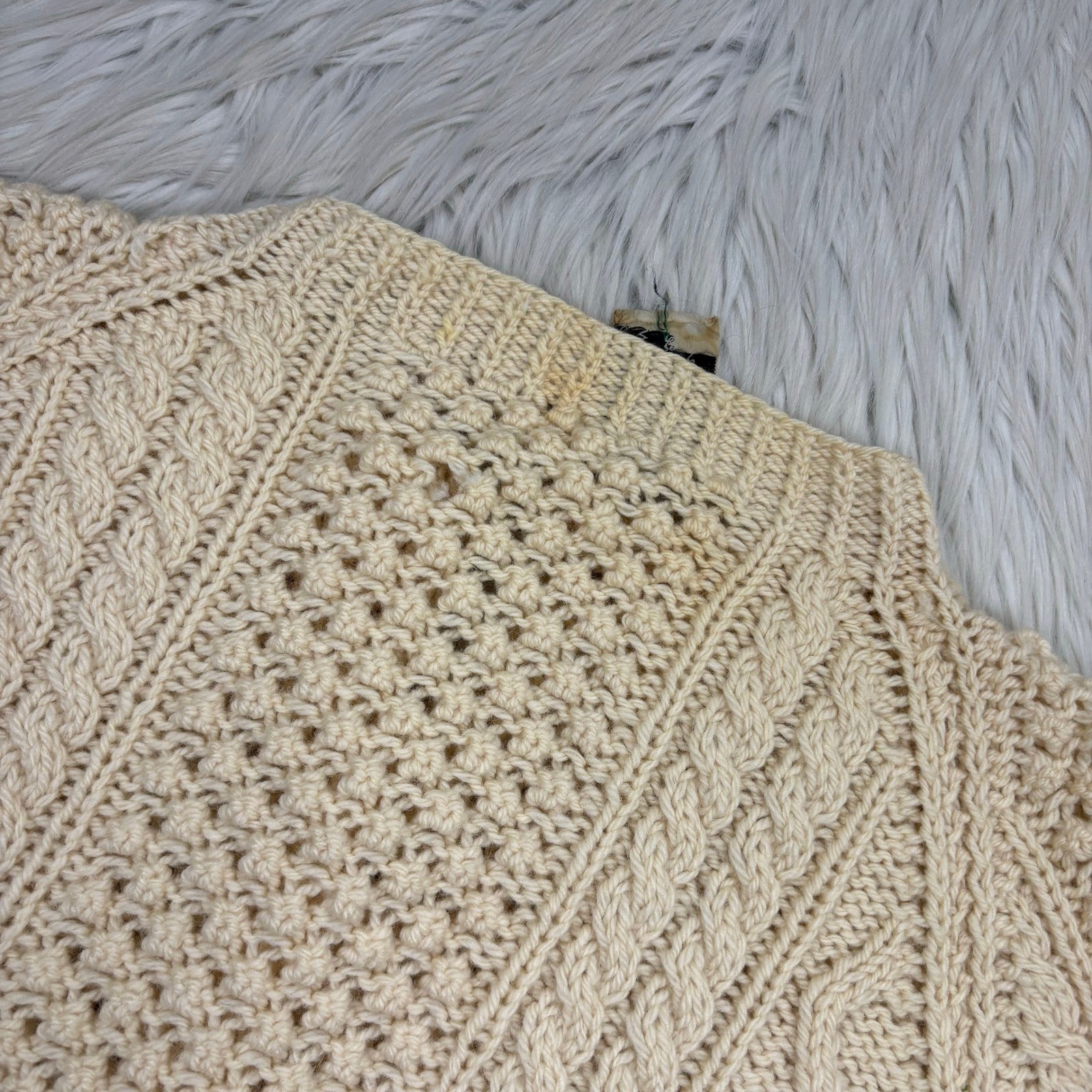 Vintage Creation Boutique Dublin M Hand Knit Wool Cardigan Button Cable-Knit