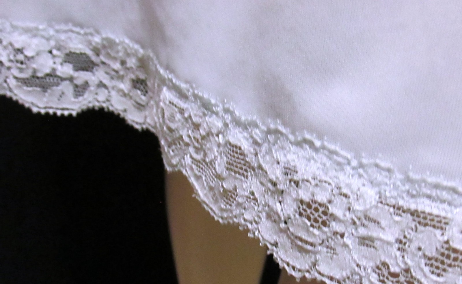 VTG Shadowline Peignoir Silky Nylon & Lace Trim Nightgown sizeSmall Blue USA