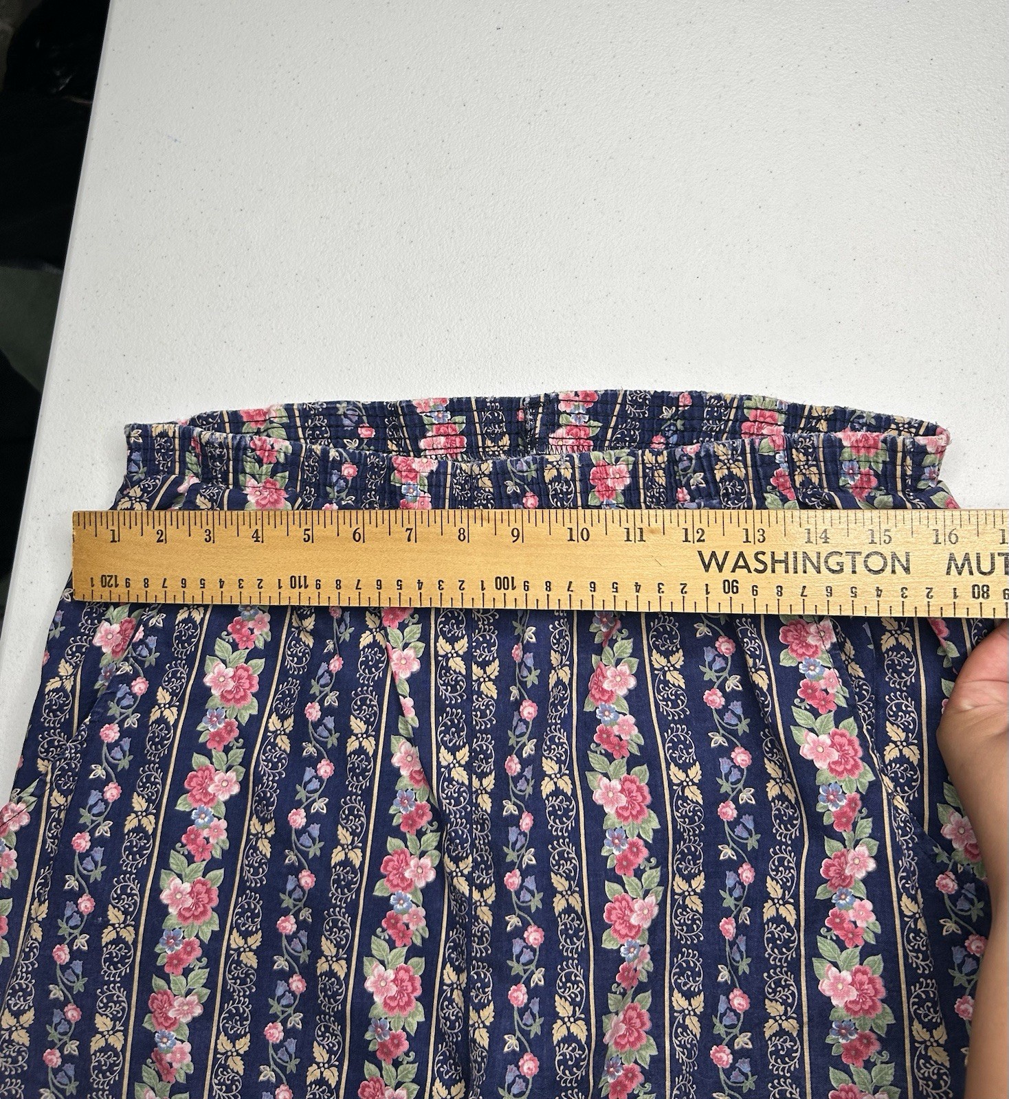 1970’S-80’S Vintage Andrew McMullan Floral Pull On Pants for Women, 30” Waist
