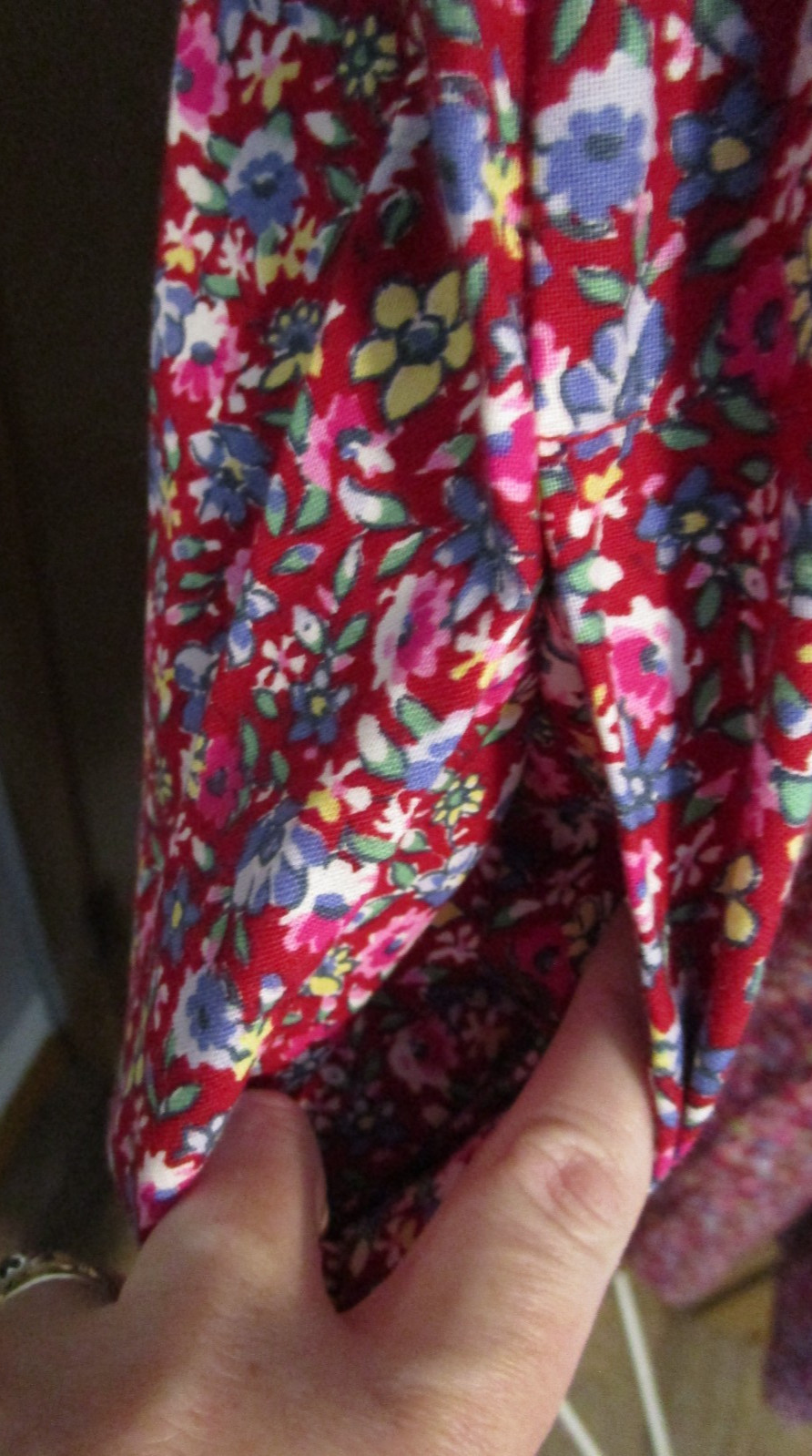 Vintage Laura Ashley Jumper Dress Floral Women’s Size 14 Great Britain Romantic