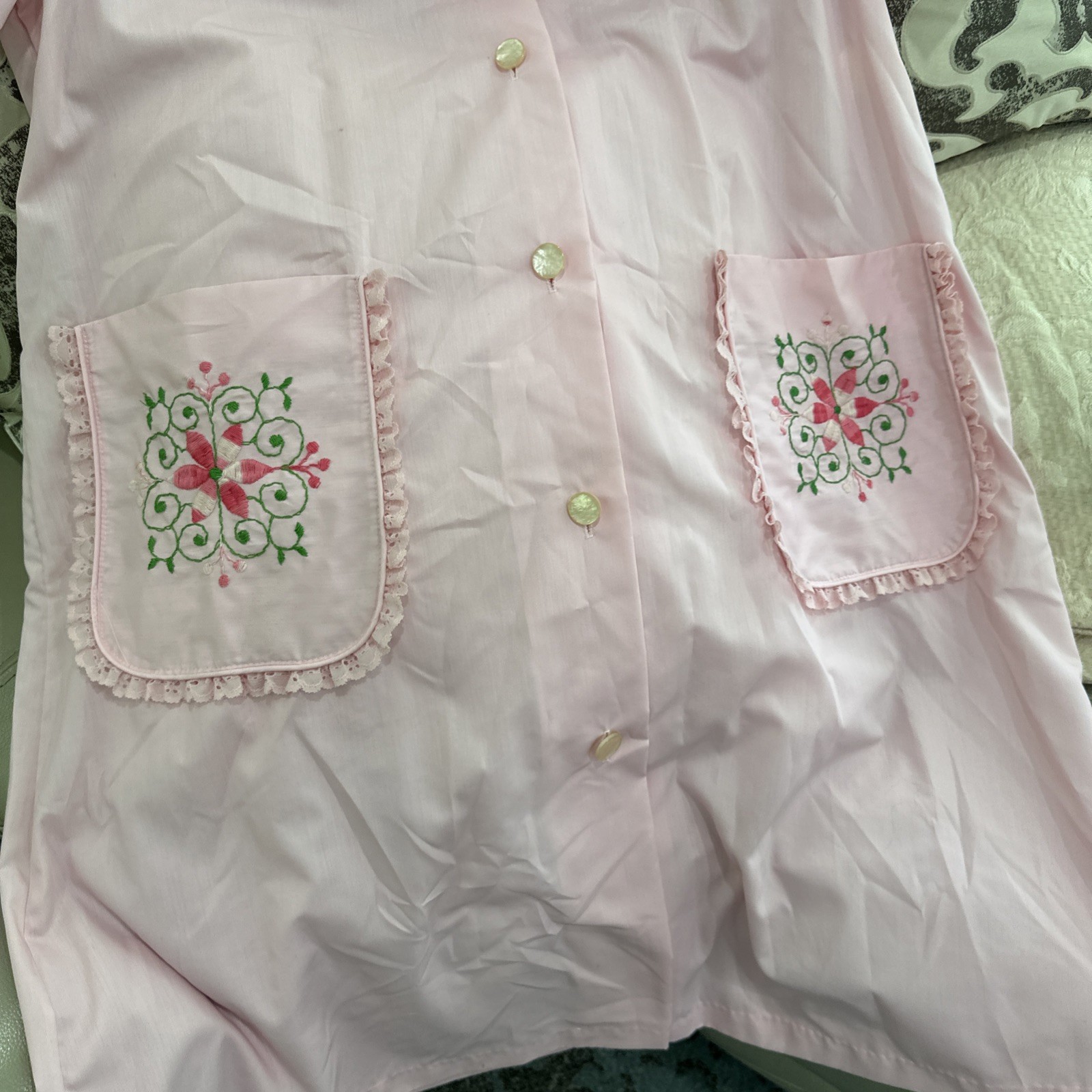 Sears The Comfort Coat Pink Embroidered House Dress Duster Robe Cottagecore Sz16
