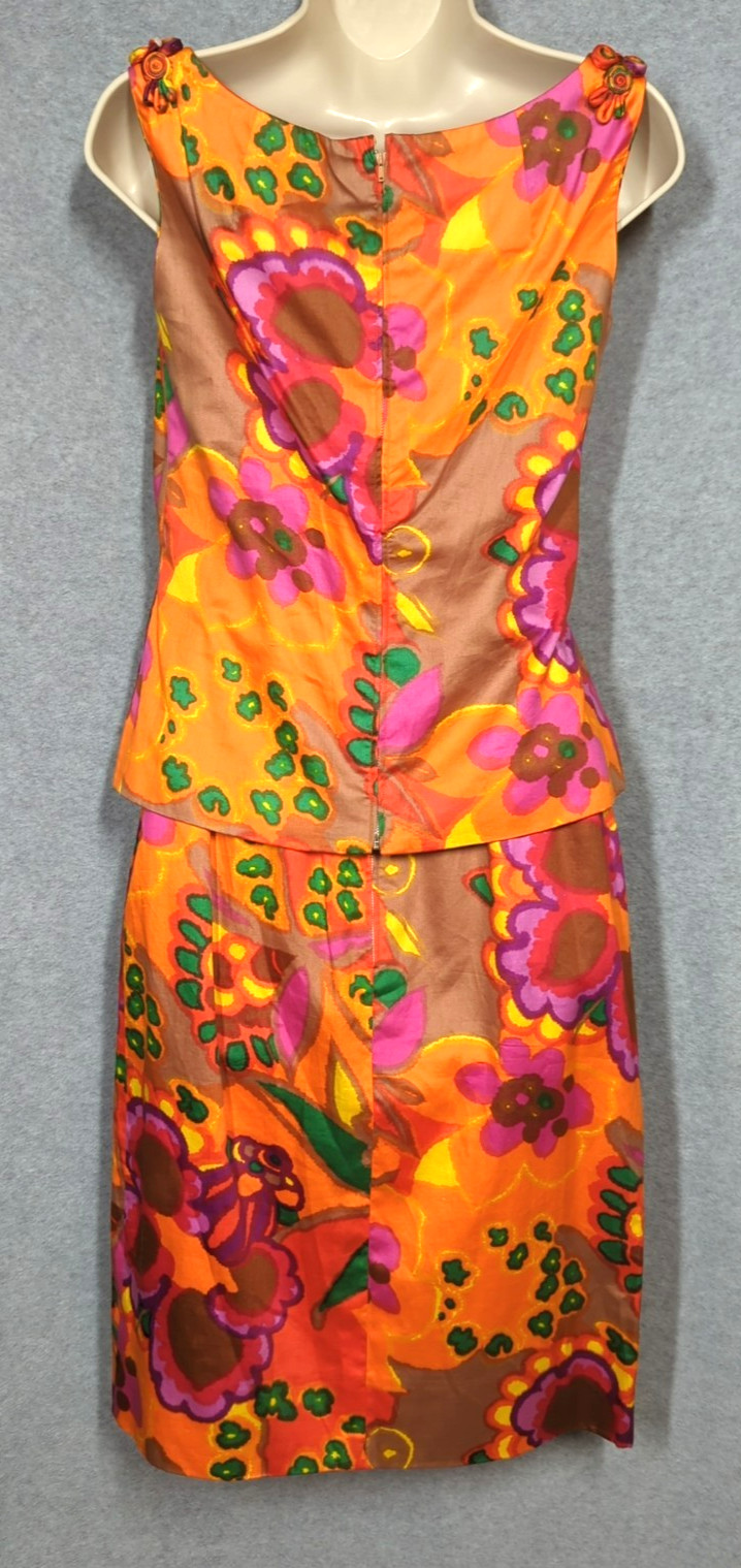 Vintage 50&rsquo;s DYNASTY Hong Kong Silk Set Top Skirt 8 Lg Floral Feminine Elegant