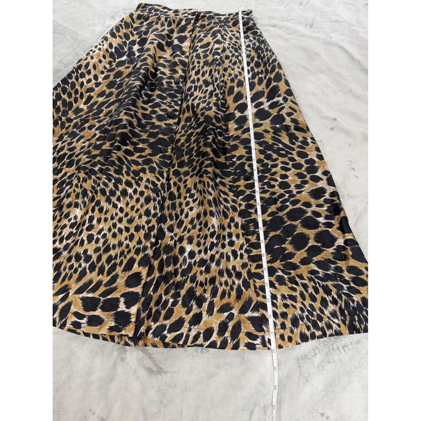 Anna & Frank VTG Y2K 100% Silk Leopard Print A Line Mini Skirt Office Siren Sz S