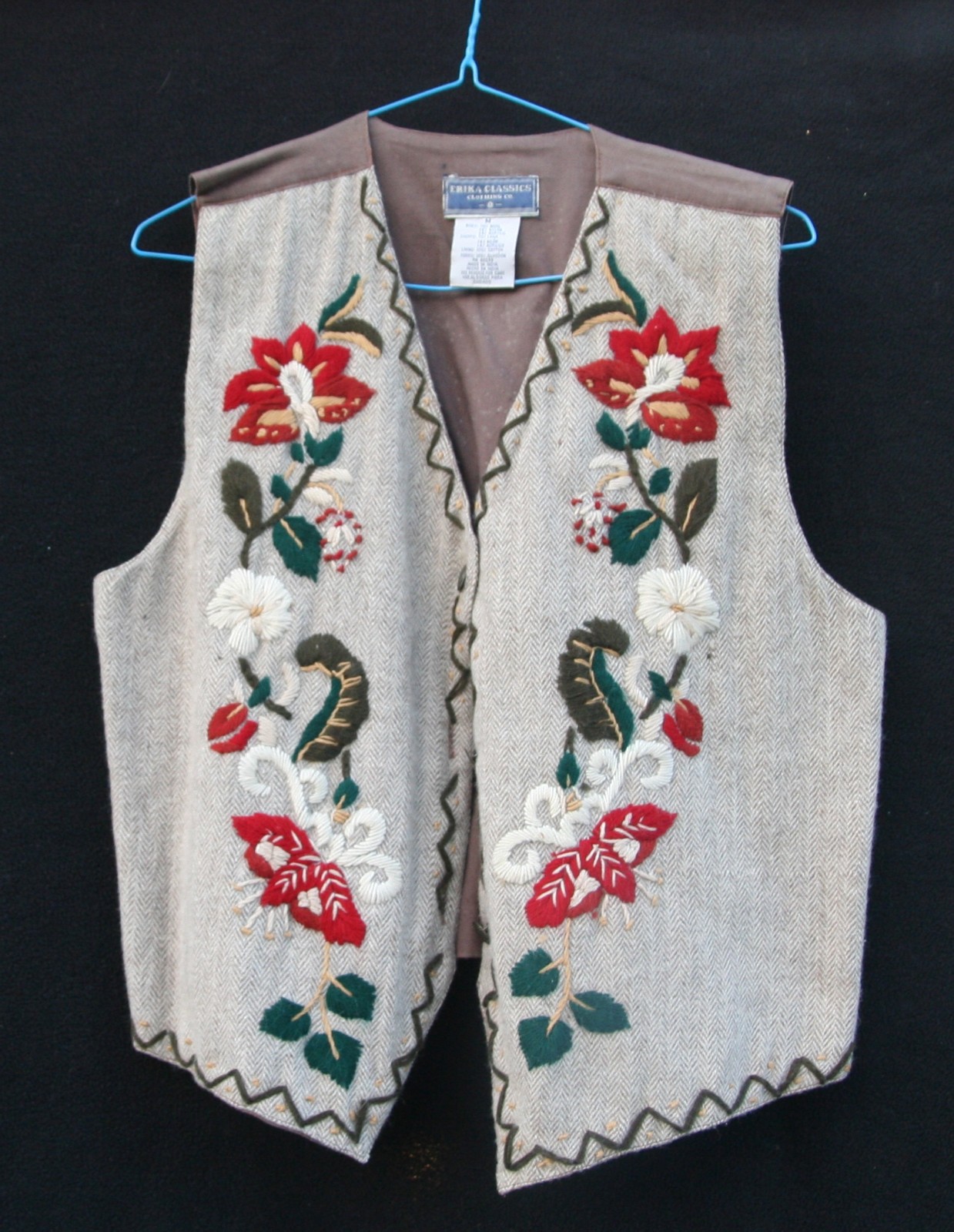Erika Vintage light brown wool nylon acrylic embroidered vest size M