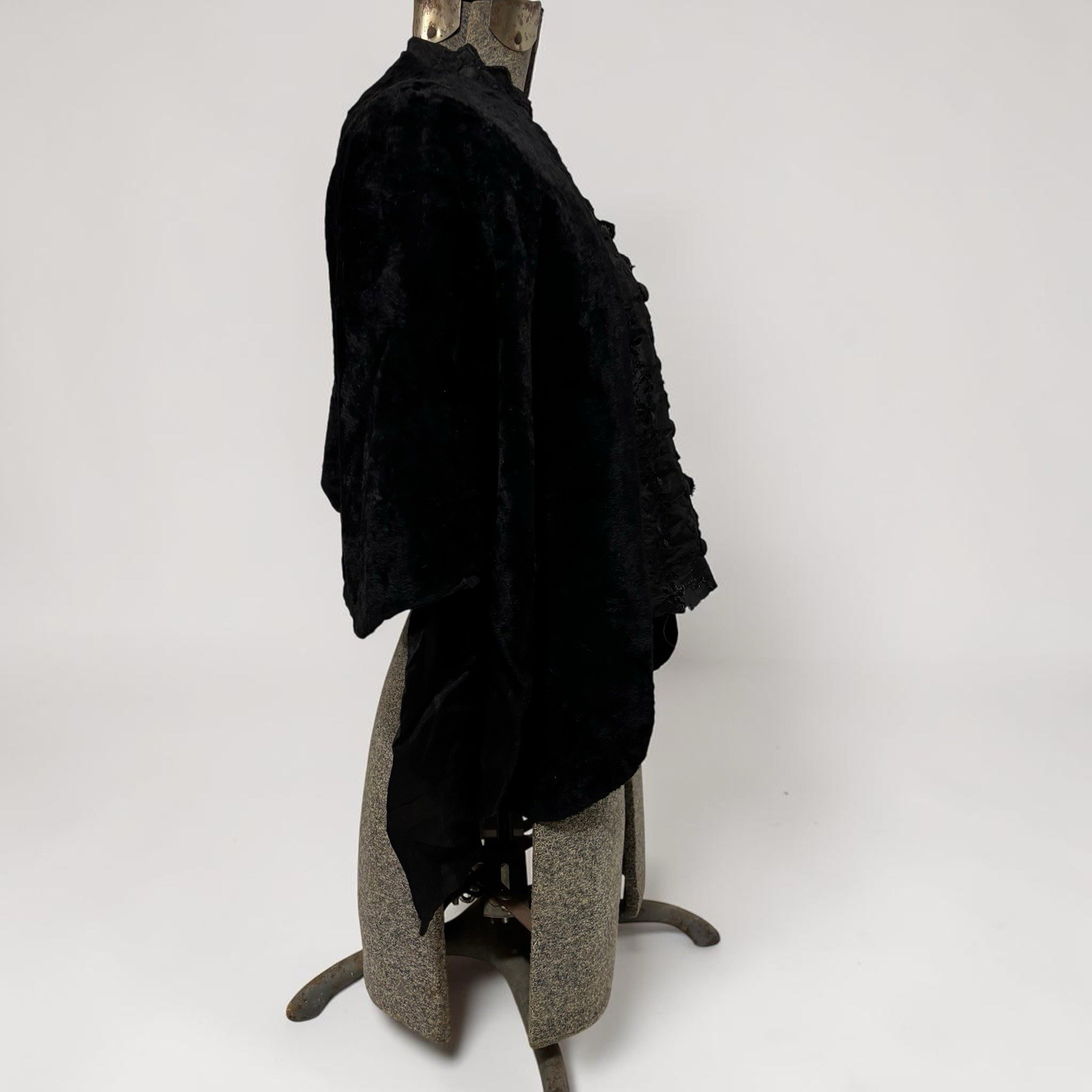 Antique 19thC Victorian Mourning Blouse Bodice Velvet Capelet Funeral Clothing