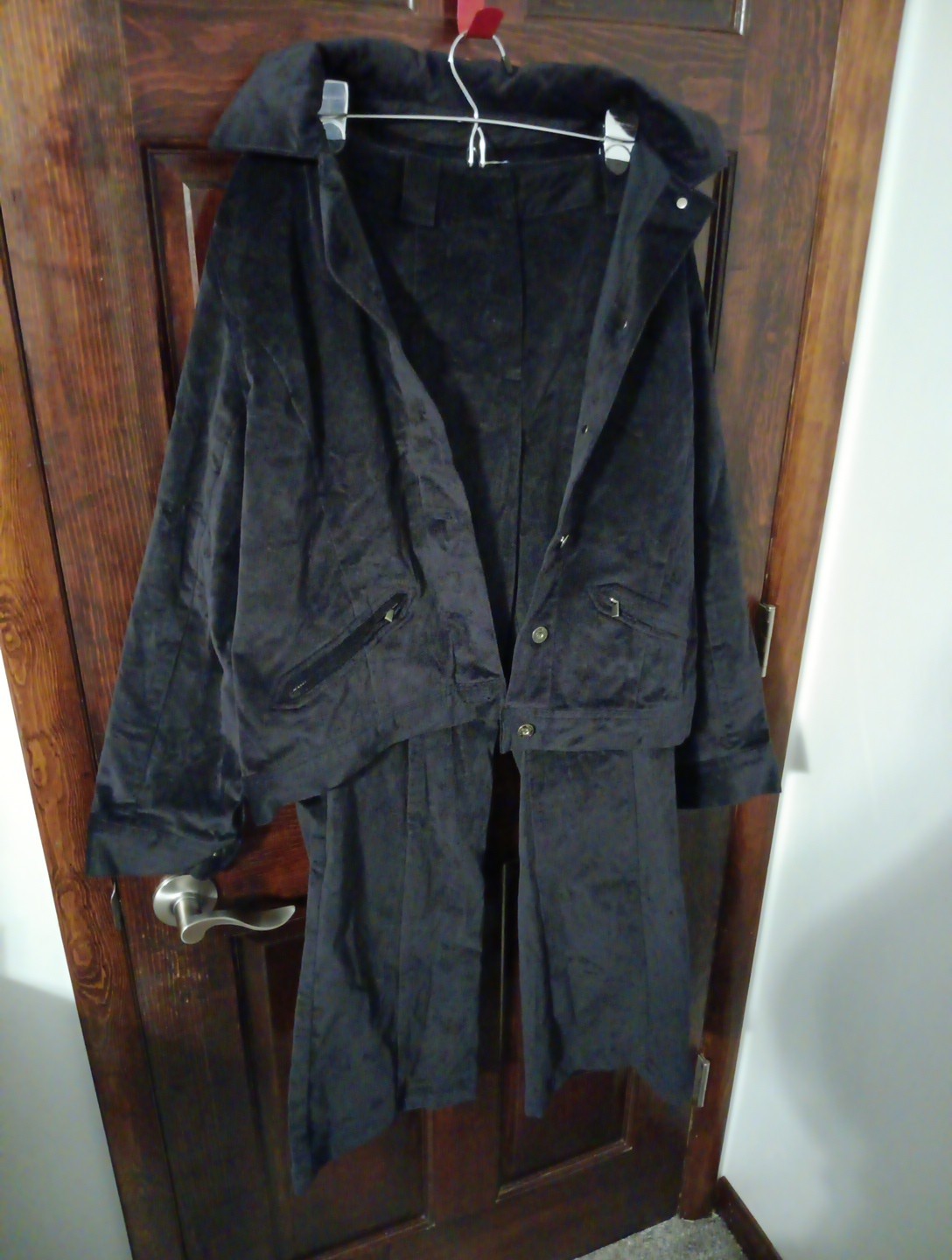 *Vintage!* Women&rsquo;s Black Jones Wear Sport Stretch Velour Pant Suit Size 14 EUC
