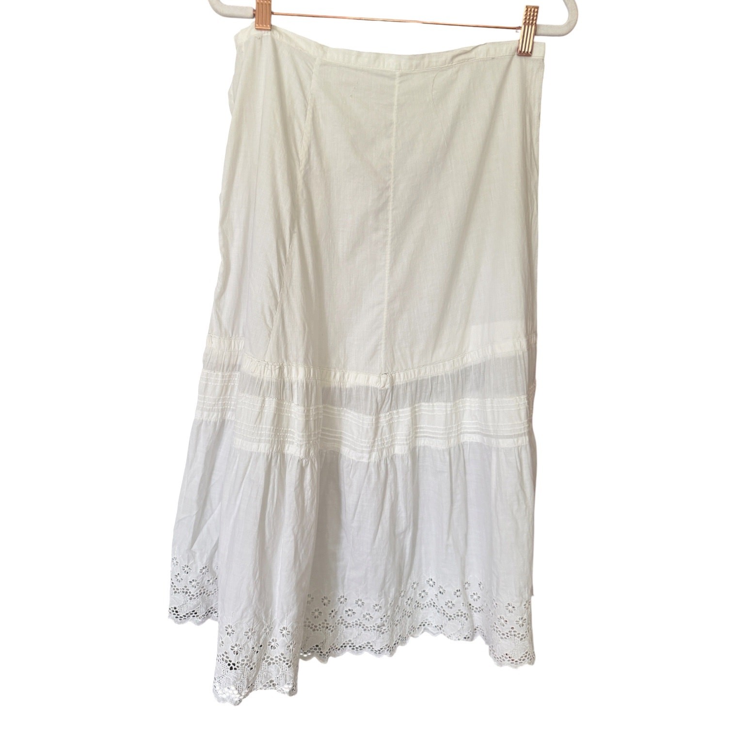 Antique edwardian hand embroidered Petticoat skirt waist 28-29&Prime;