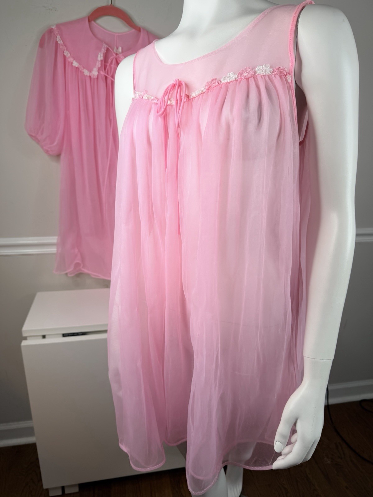 Vintage 60s pink Chiffon Peignoir set layered Babydoll Bow Nightgown robe M