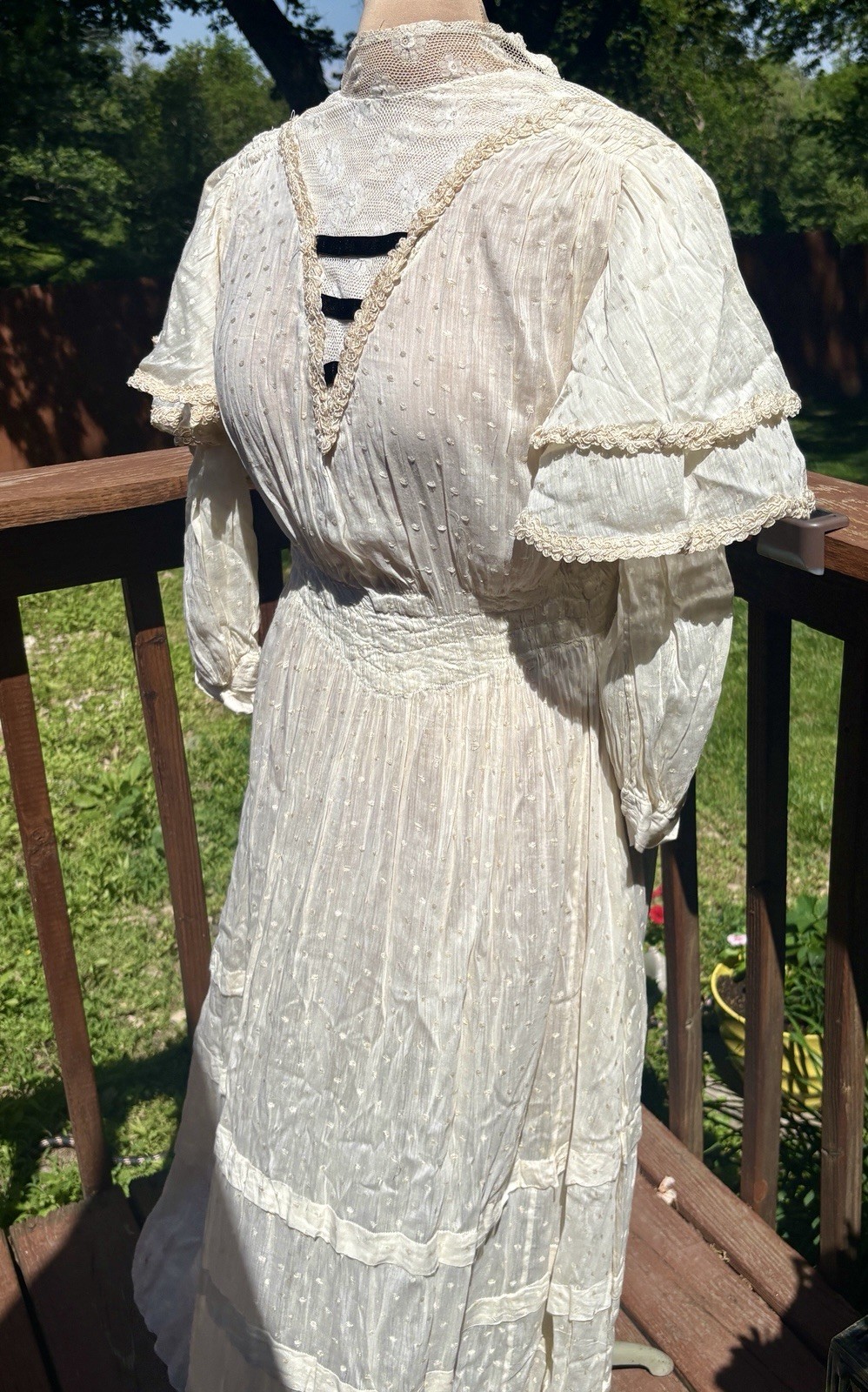 🍇 Antique Edwardian Cream Cotton Embroidered Tea Dress Lace Bridal Wedding