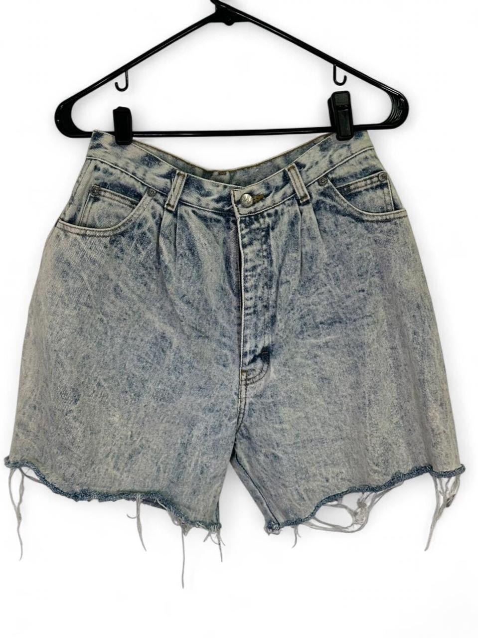Vintage Acid Wash High-Waisted Cutoff Denim Shorts – Size 6 (see description)