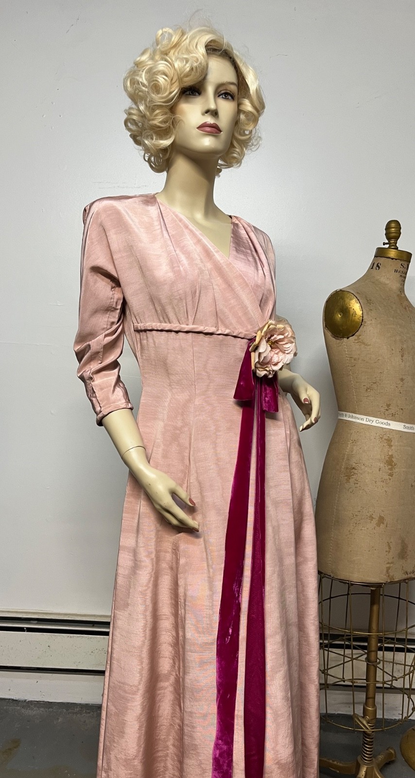 Vintage 1940s Marshall Fields Pink Rayon Faille Dressing Gown Dress Bust 36-38