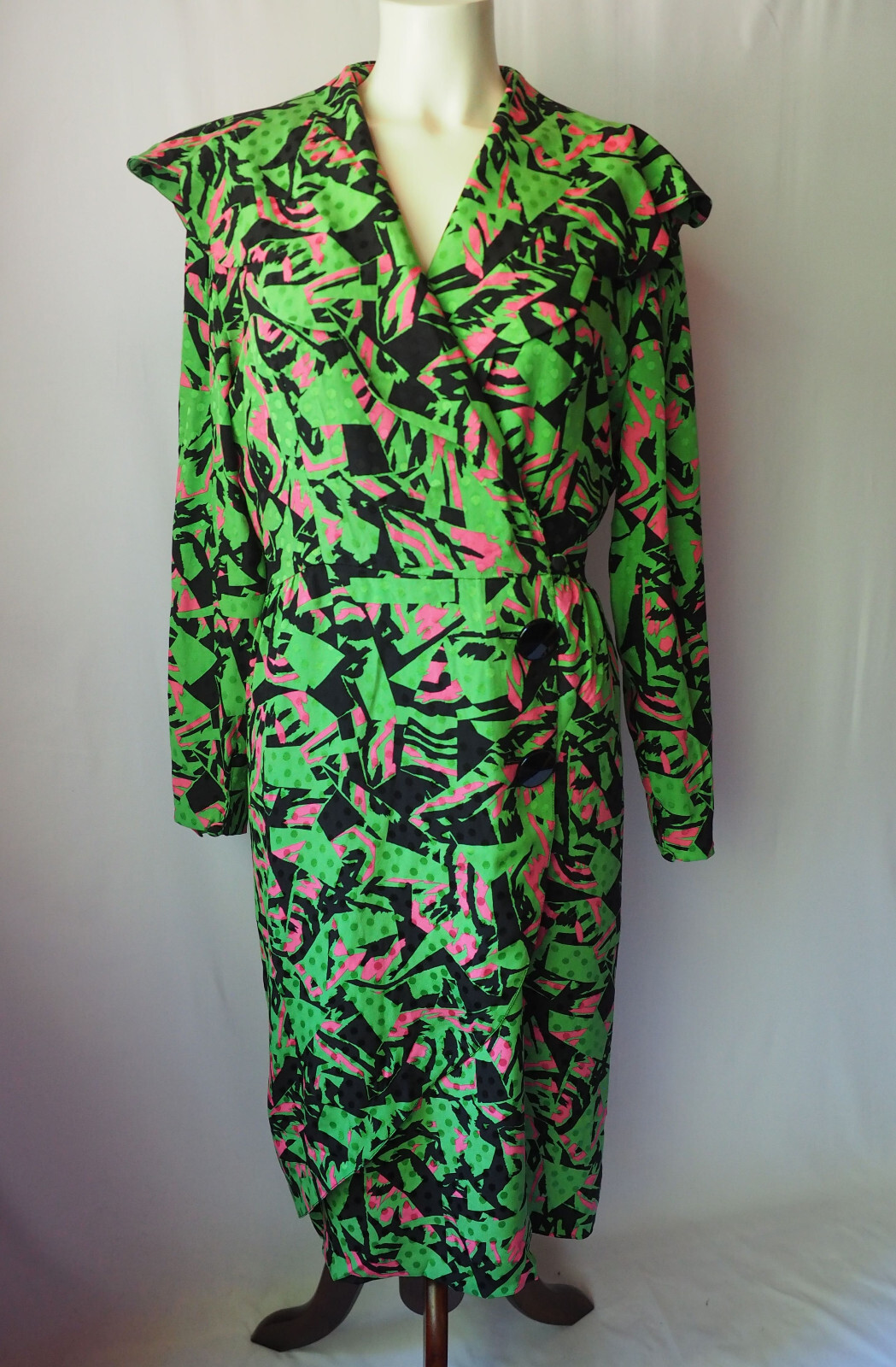 Vintage 80&rsquo;s Vogue Guy Laroche Made In France 100% Silk Party Wrap Dress 40