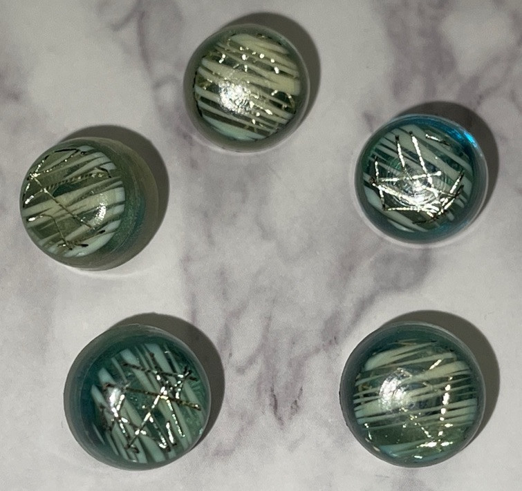 Vintage Lucite Green 5 Dress Small 1/2&Prime; Buttons 103-0