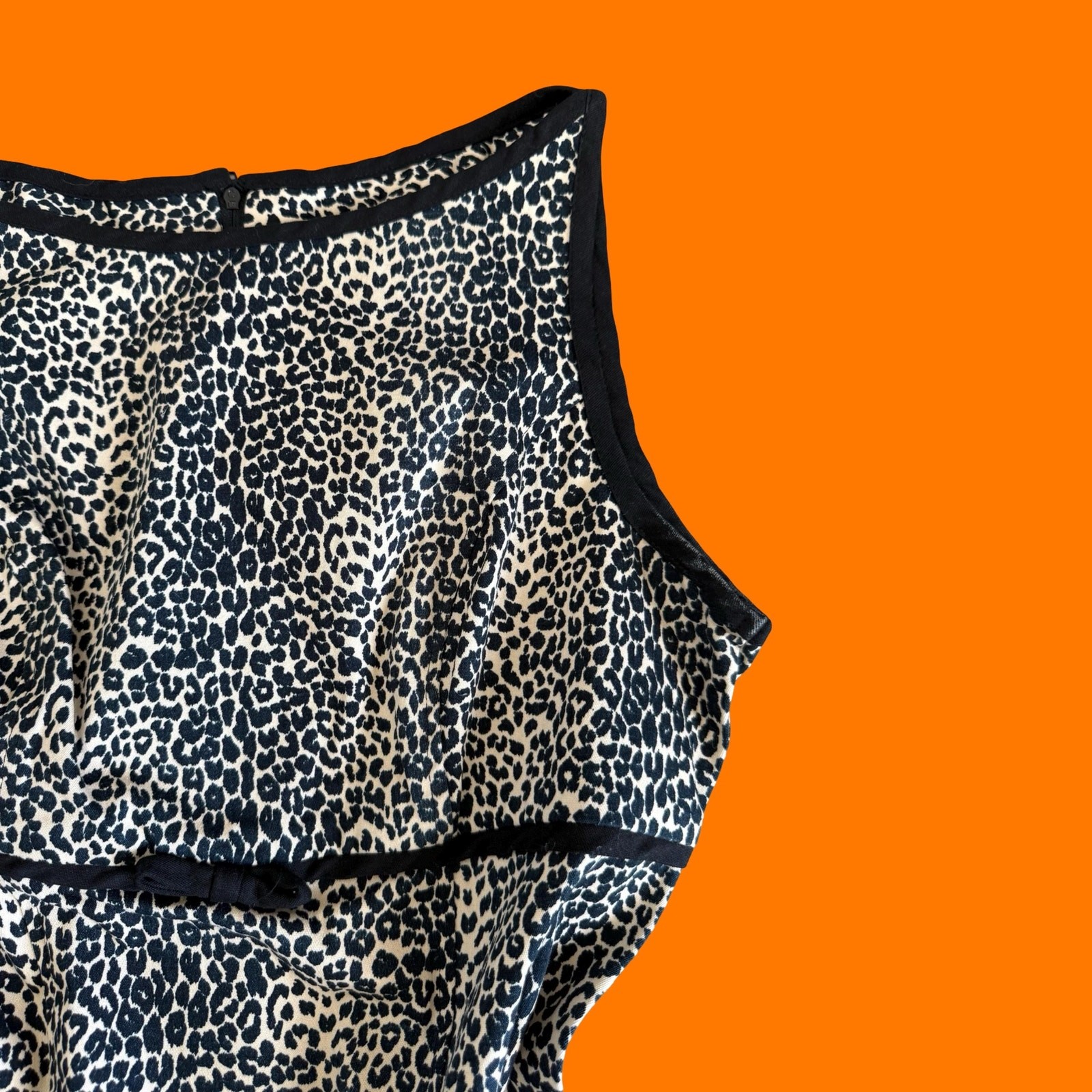 90&rsquo;s vintage leopard print bodycon mini dress Size 10 california concepts