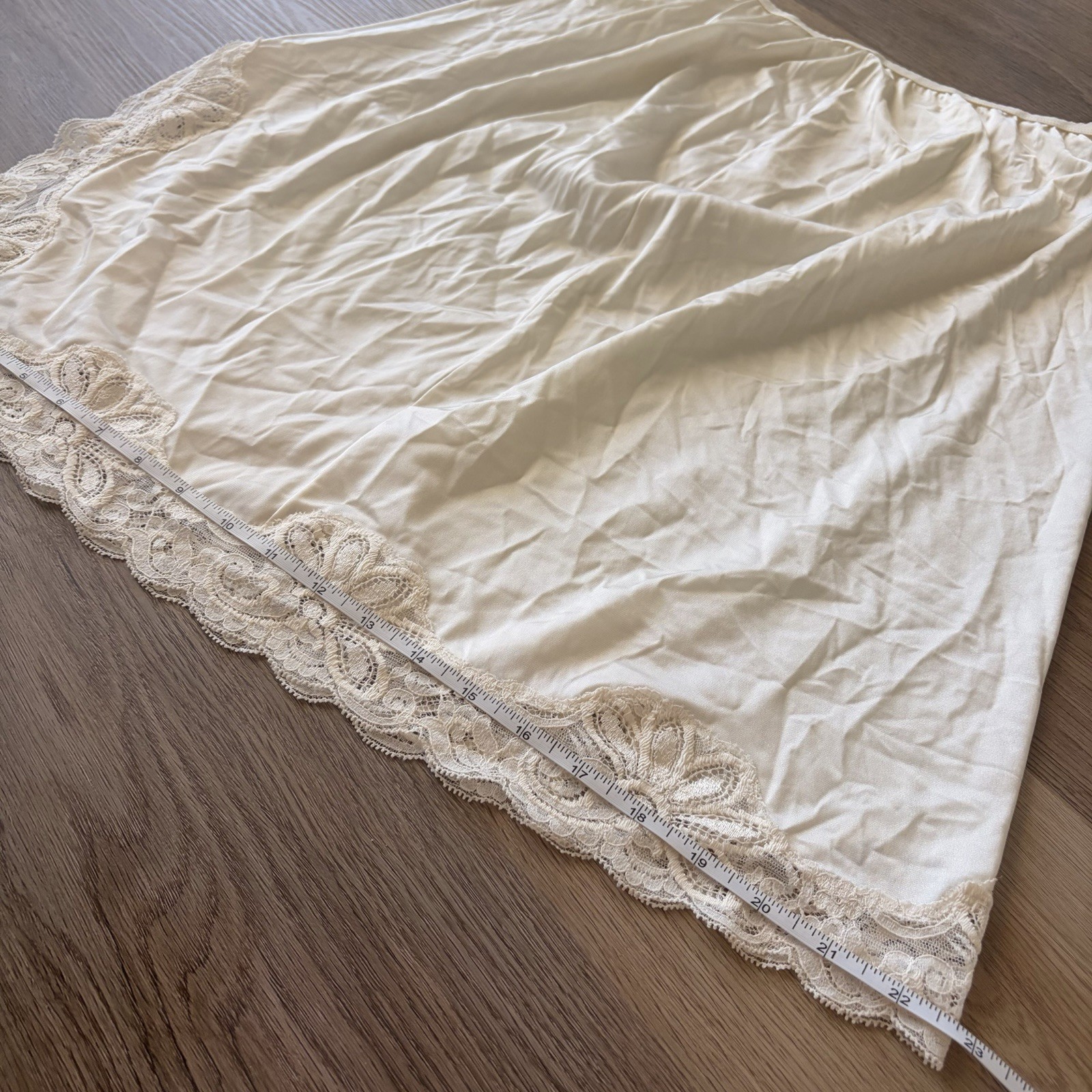 Vintage Shadowline Half Slip Womens XL 26” Ivory Nylon Lace Hem Skirt Slip