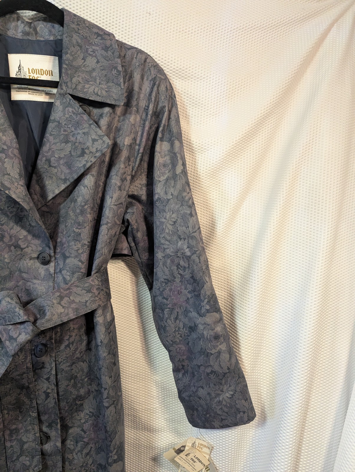 New Old Stock Vintage London Fog Floral Teflon Trench Rain Coat Size 8 Regular