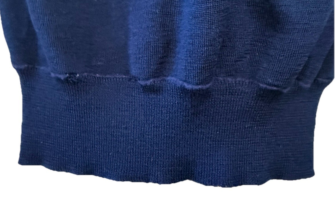 VTG Round Neck Sweater Womens Medium Slim Fit Navy Made in Hong Kong 40&rsquo;s-50&rsquo;s