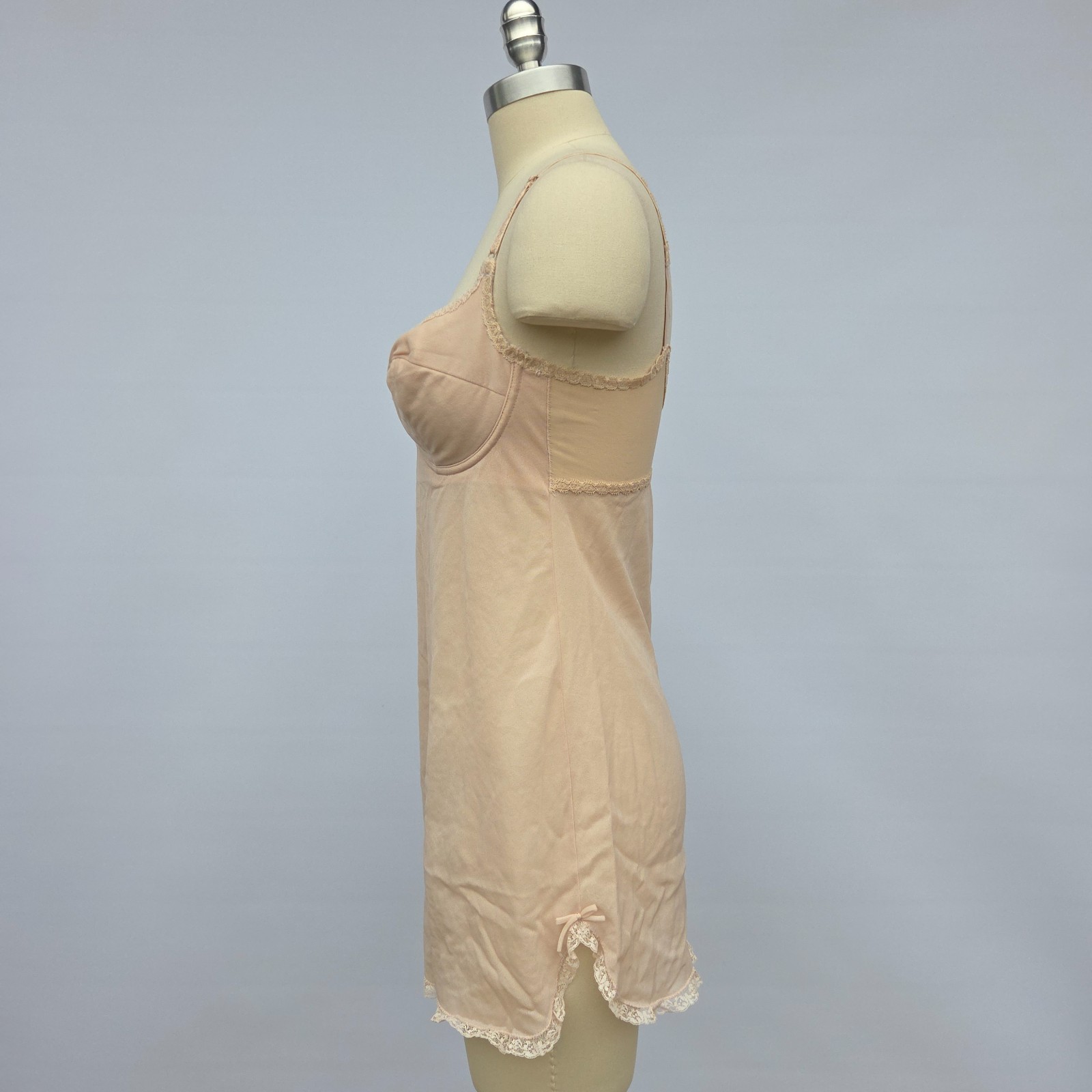 Vintage Vassarette Underneath it All Slip of a Bra Size 36C Peach Underwire 3229