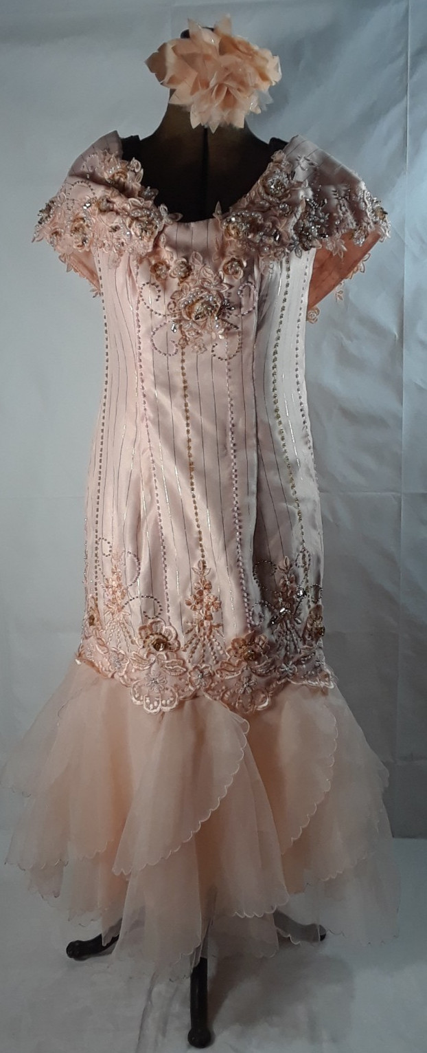 Vintage 50/ 60&prime; Pink Sequin Beaded Jeweled Appliques Evening Gown Photo for Size