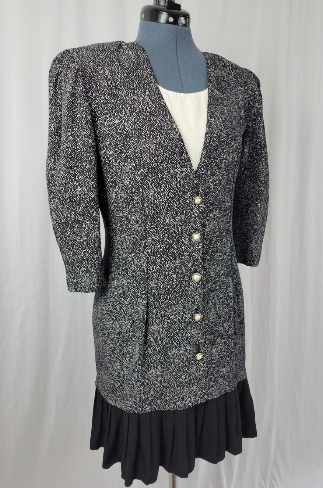 Vintage Byer Too! Black & White Dropped Waist Sheath Dress Size 11