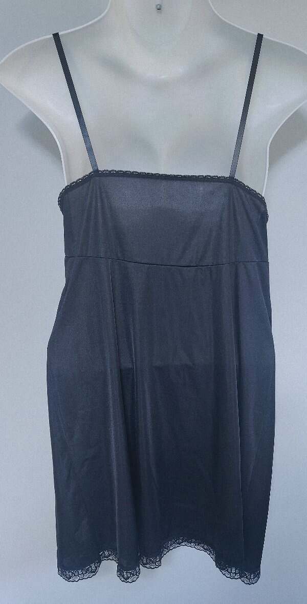 Women&rsquo;s 2XL 42 Vanity Fair Black Slip Everyday Layers Lace Trim NEW NWT