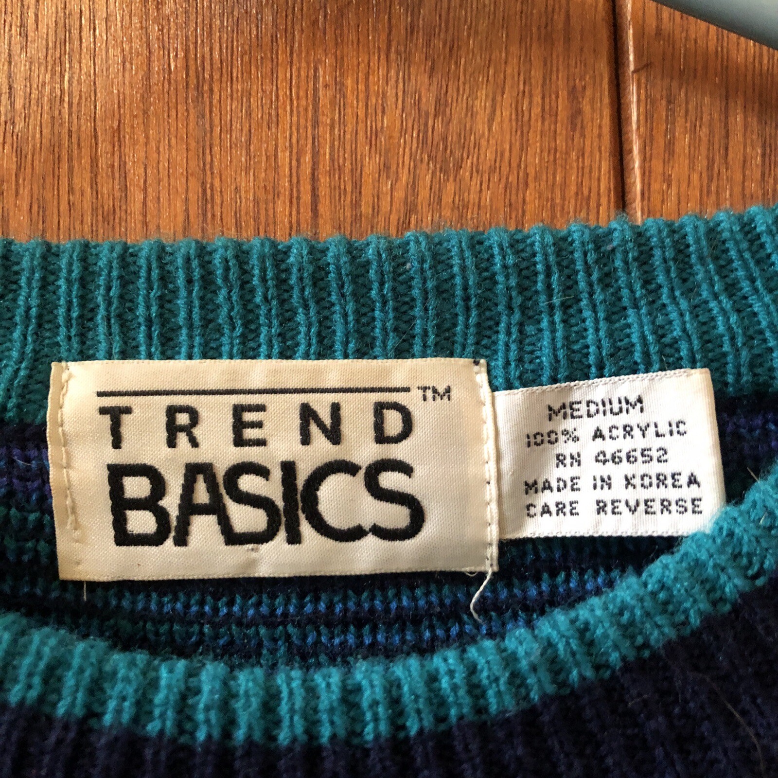 Vintage Trend Basics Blue Black Green Teal Cosby Geometric Acrylic Sweater Med