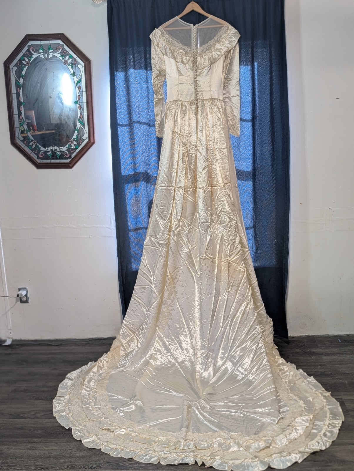 vintage 1940s liquid satin wedding gown.  Old Hollywood (XS)