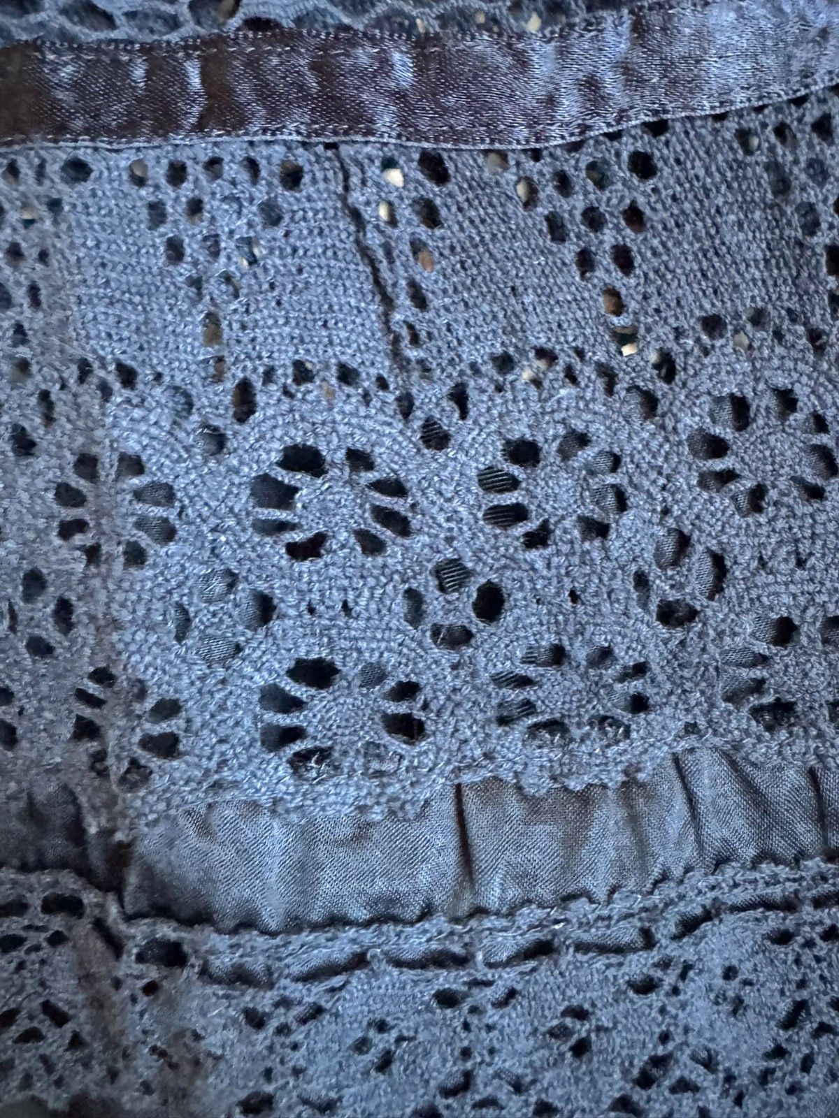Antique Edwardian 1900 Cotton Gothic Lace Skirt Vintage 44/46