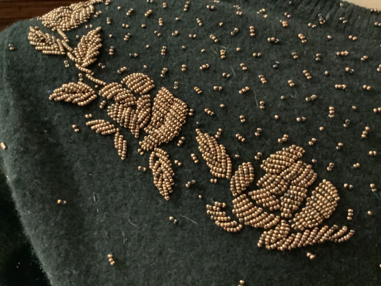 RARE VINTAGE AUTHENTIC MILES SWEATERS 70% LAMBS WOOL BLACK BEADED SWEATER NR