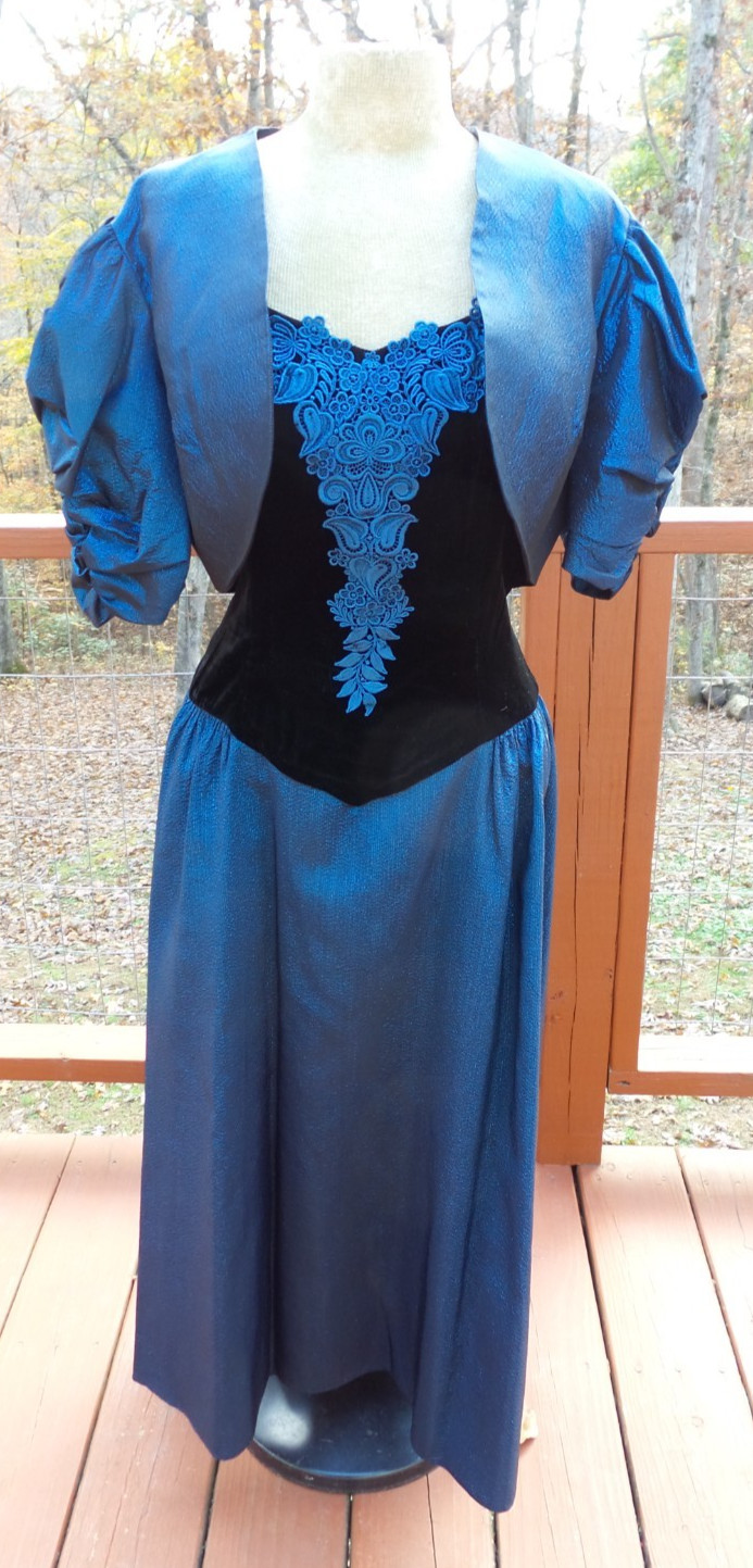 Vintage ALFRED ANGELO Black Velvet – Blue Lame&rsquo; – 2 Piece Party Prom Dress M/L