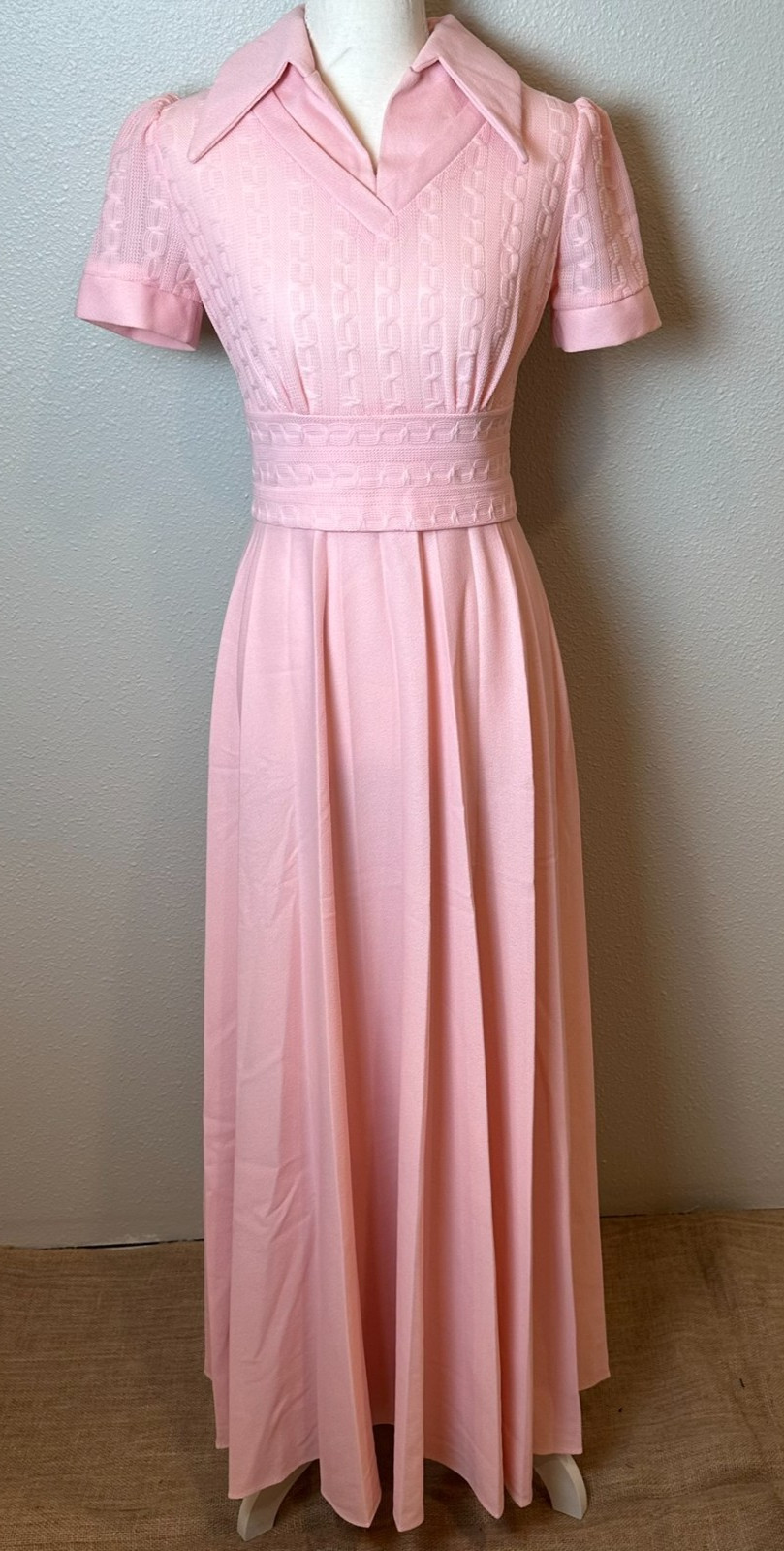Vtg 70s Pink Maxi Dress Collared Shirt Waist Fit Coquette Pleats Sz 8 Fits XS/S