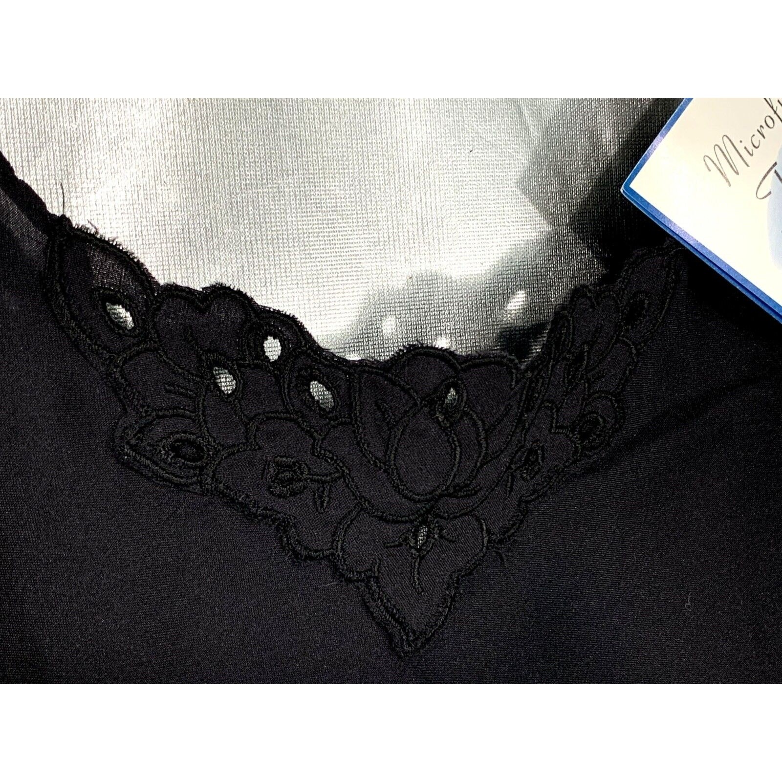 NWT Vanity Fair Slip/Liner Size 34 20” Black Microfiber