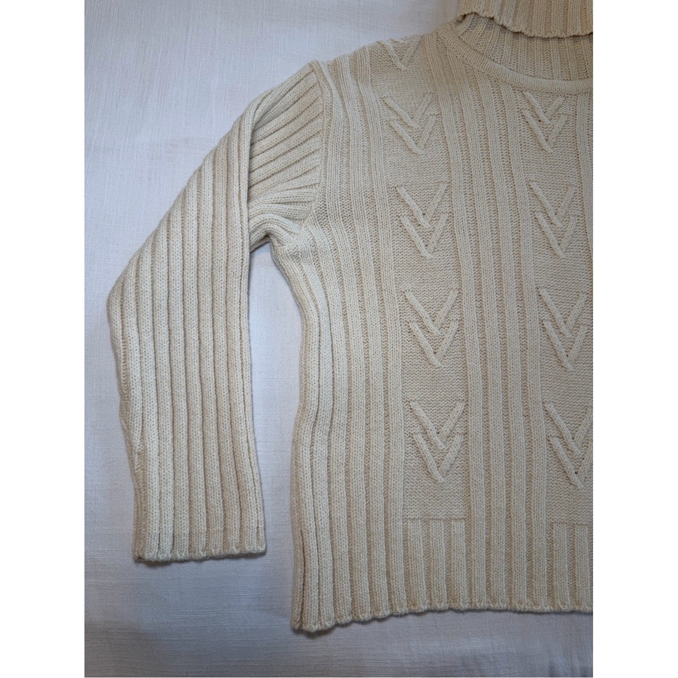 Rodier Paris Vintage Cableknit Turtleneck Wool Blend Sweater in Cream Size M