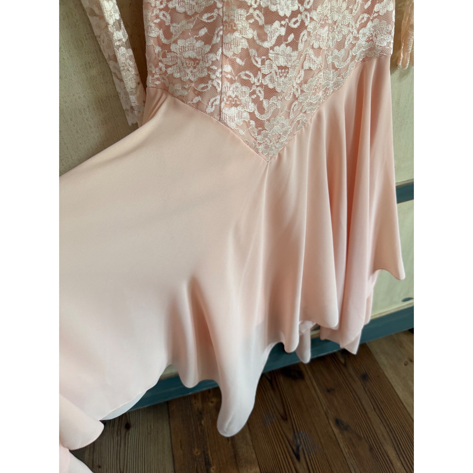 Vintage JCPenney Lace Chiffon Handkerchief Hem Dress Peach Pink 80s 90s Fairy